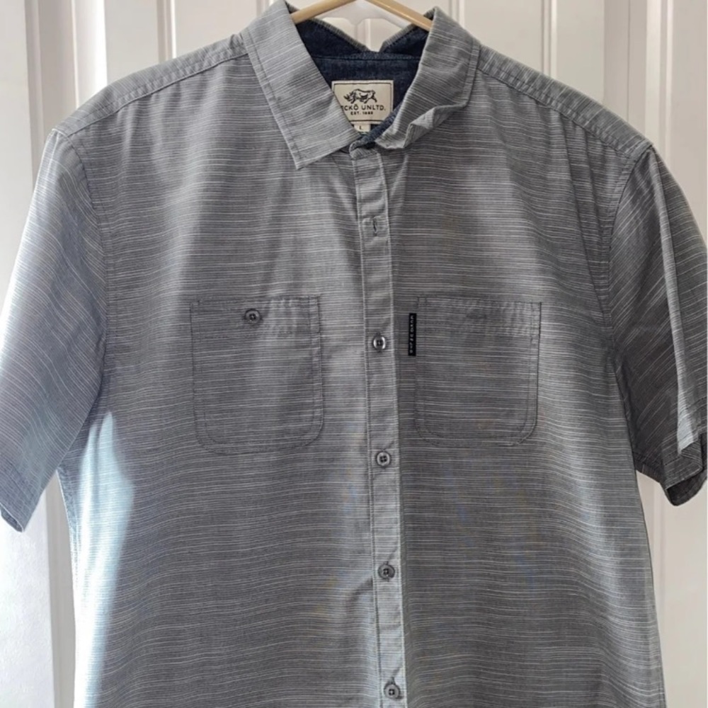 Echo brand mens button shirt 👕 size large